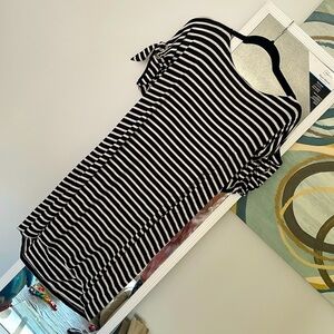 Calvin Klein S/P Black & White Striped Dress​